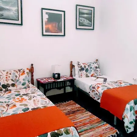 アパート Casa El Escano En La Naturaleza & Jacuzzi グラナディージャ・デ・アボナ