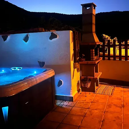 Casa El Escano En La Naturaleza & Jacuzzi アパート